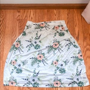 Lulubaby nursing cover/car seat wrap!